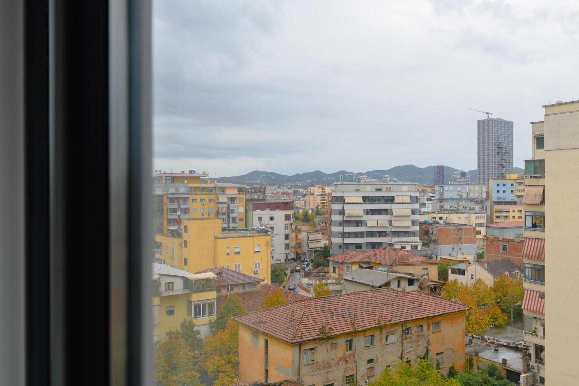 Tirana Cityscape Exterior photo