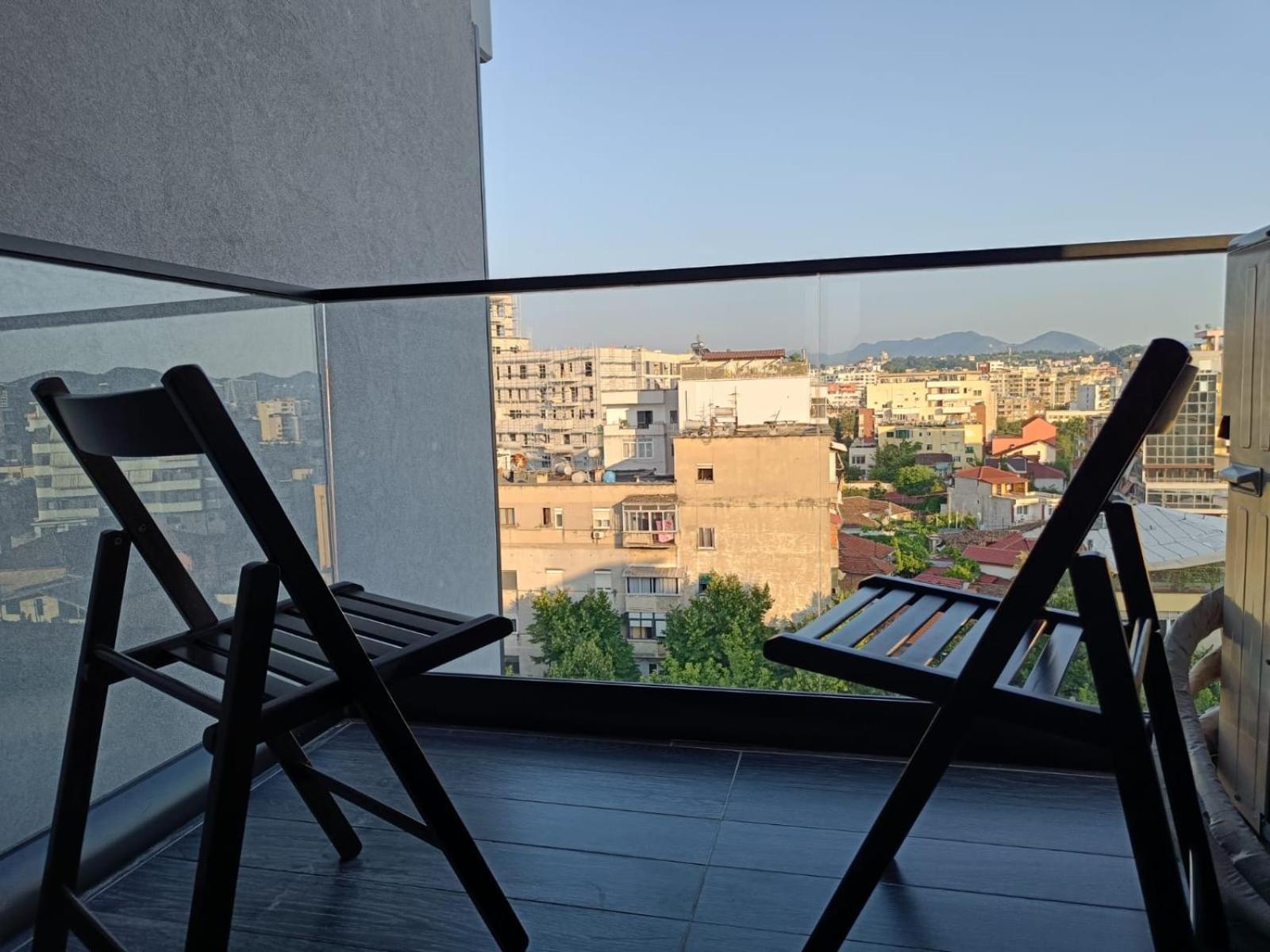 Tirana Cityscape Exterior photo